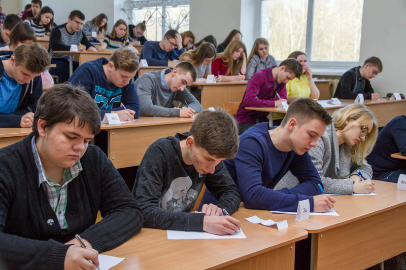 У ГрДУ імя Янкі Купалы падведзены вынікі алімпіяды па матэматыцы сярод студэнтаў універсітэта