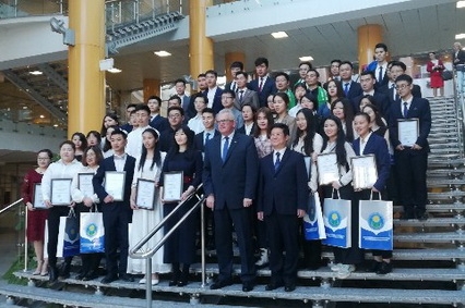 Студэнты ГрДУ імя Янкі Купалы адзначаны ўзнагародамі і падзякамі Міністэрства адукацыі Беларусі