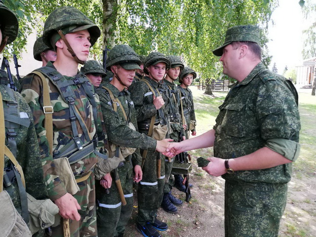 Учебно-полевой сбор по начальной профессиональной подготовке среди первокурсников прошел на военном факультете ГрГУ имени Янки Купалы