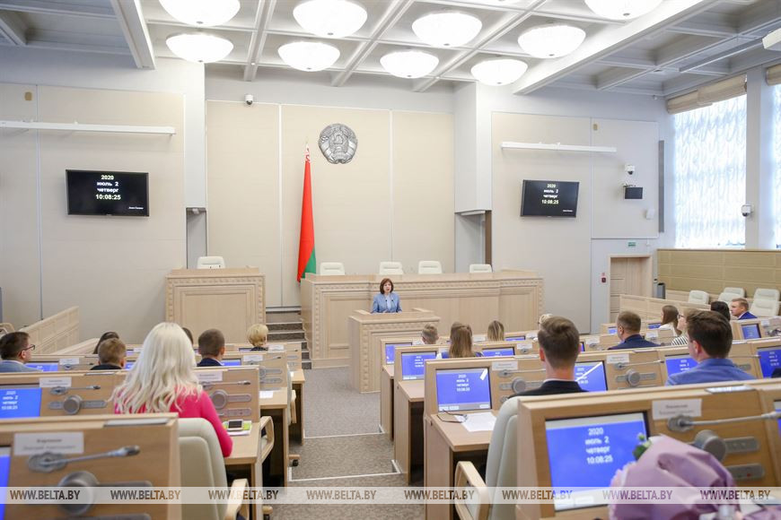 Студент ГрГУ имени Янки Купалы принял участие во встрече председателя Совета Республики Натальи Кочановой с членами Молодежного совета (парламента) при Национальном собрании Беларуси