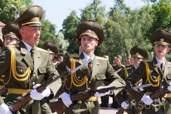 Приглашаем на торжественный выпуск офицеров военного факультета ГрГУ имени Янки Купалы