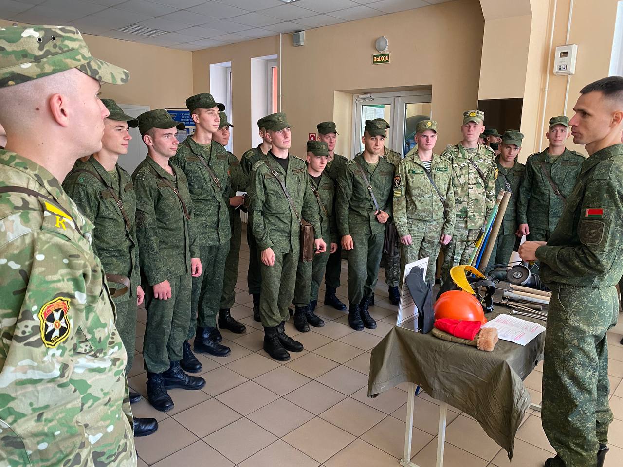 На ваенным факультэце ГрДУ імя Янкі Купалы прайшоў адзіны дзень бяспекі вайсковай службы