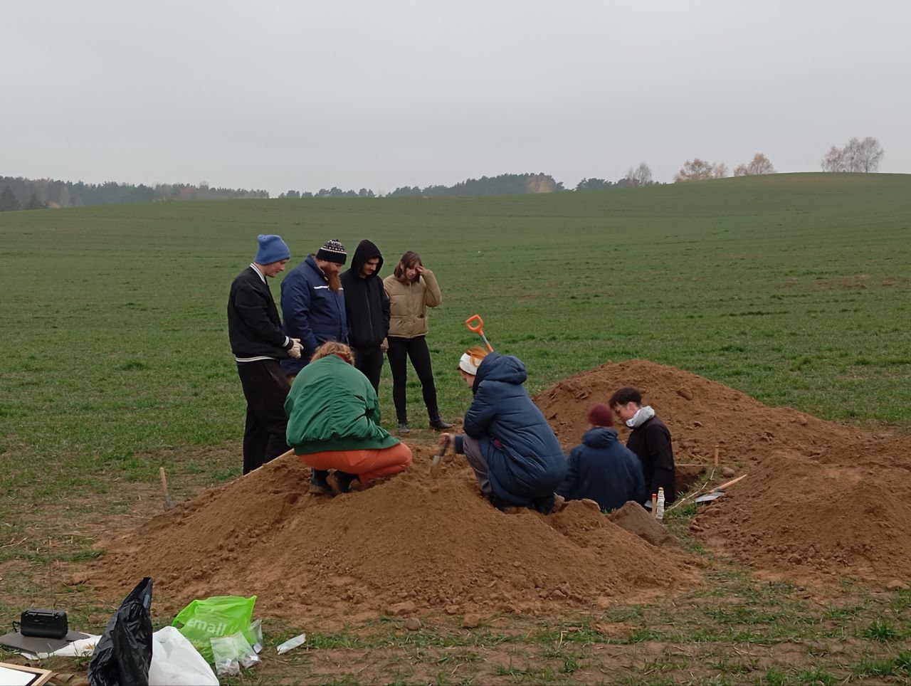 Купалаўцы прынялі ўдзел у археалагічных даследаваннях на тэрыторыі Гродна