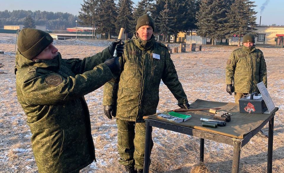 Единый день безопасности военной службы прошел в ГрГУ имени Янки Купалы