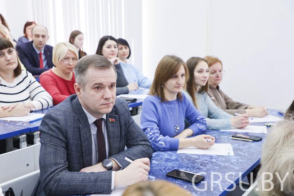 У Гродзенскім дзяржаўным універсітэце імя Янкі Купалы напісалі “Купалаўскую дыктоўку”